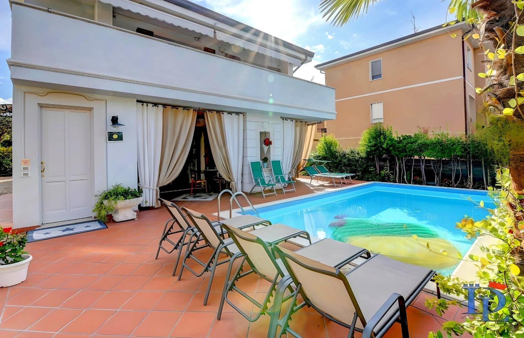 Desenzanoloft Official Partner Marriott Homes & Villas - Garden & Pool Desenzano del Garda Exteriér fotografie