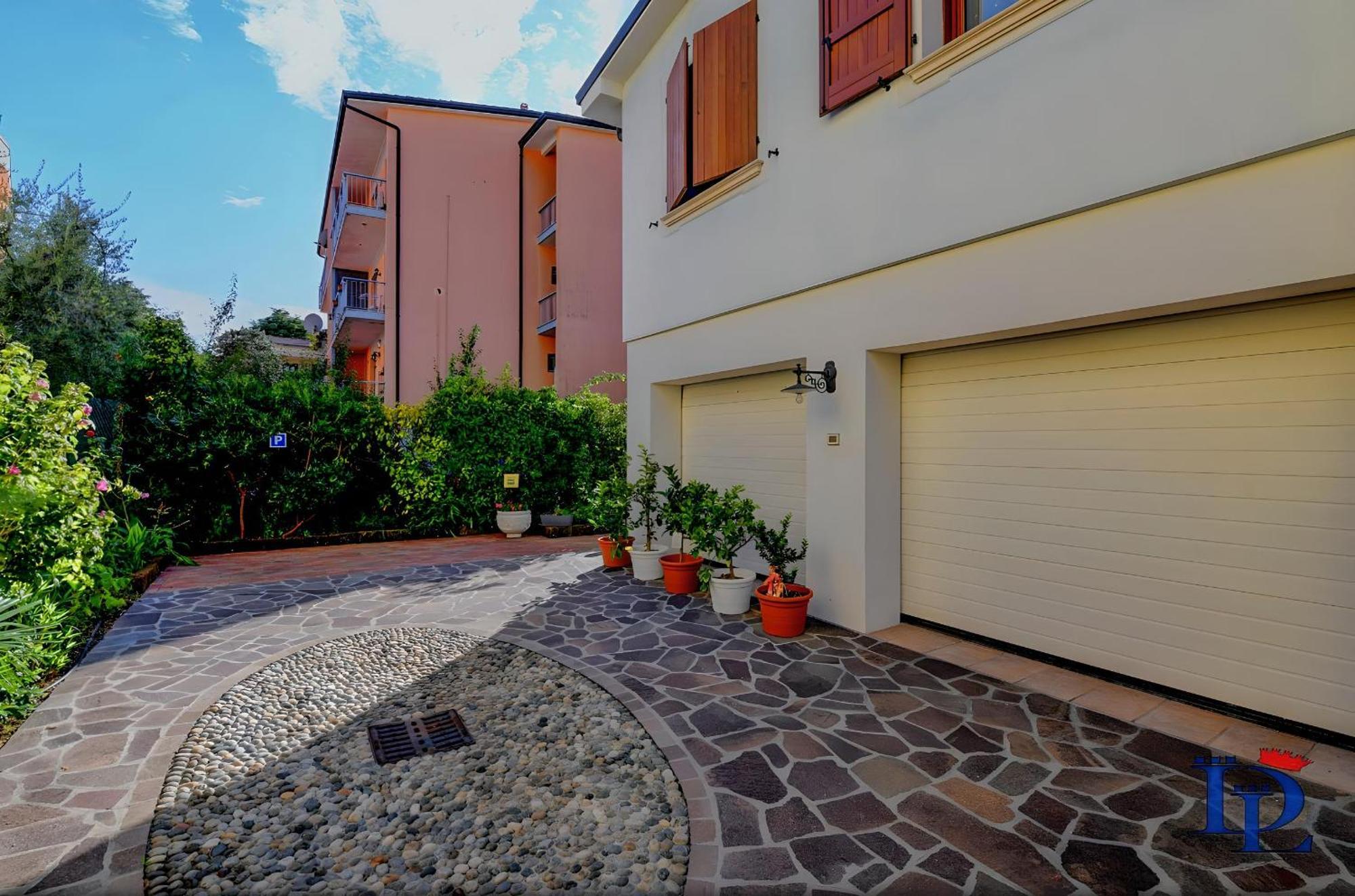 Desenzanoloft Official Partner Marriott Homes & Villas - Garden & Pool Desenzano del Garda Exteriér fotografie